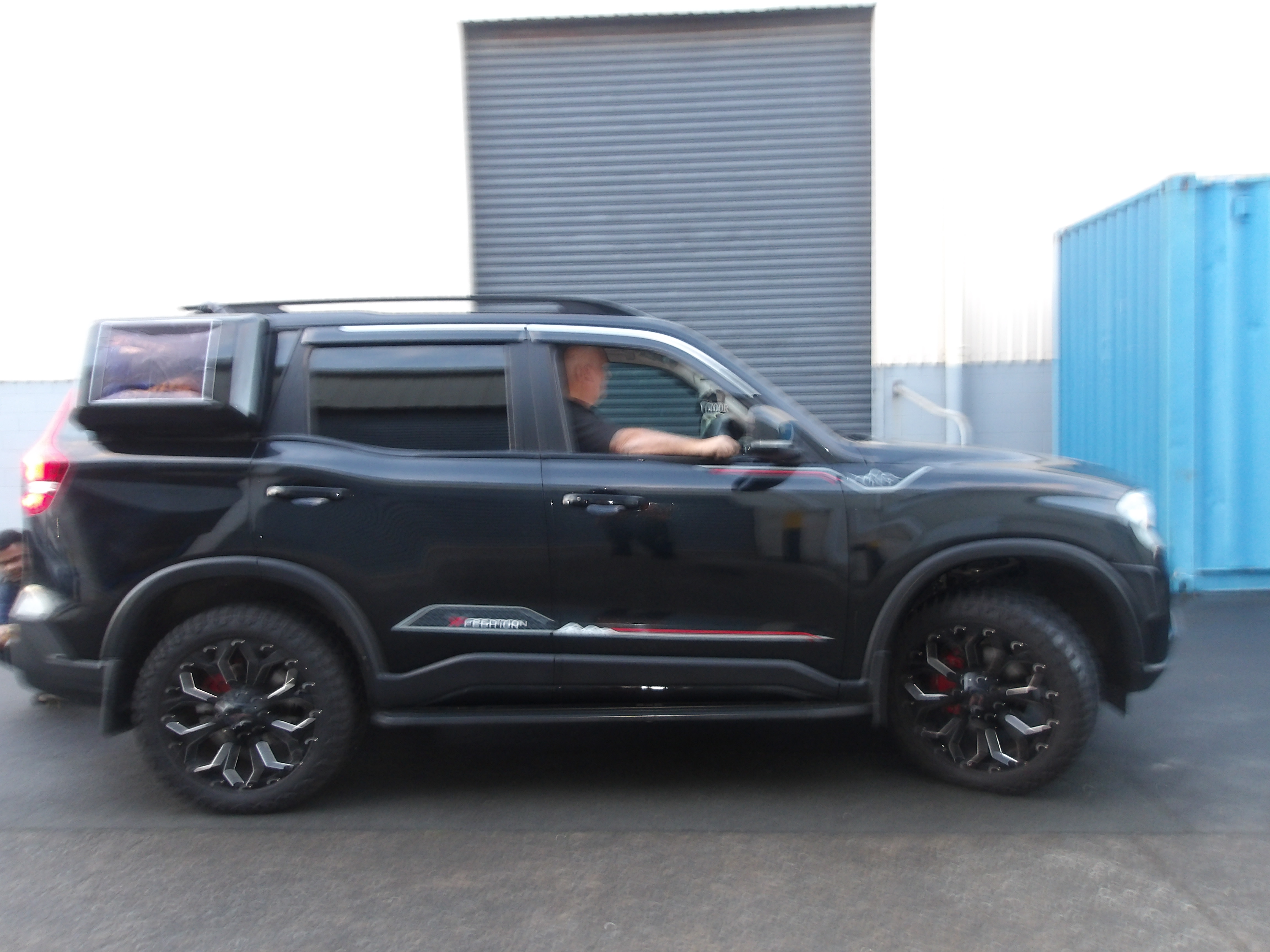 MAHINDRA SCORPIO-N STATIONWAGON 2022-CURRENT